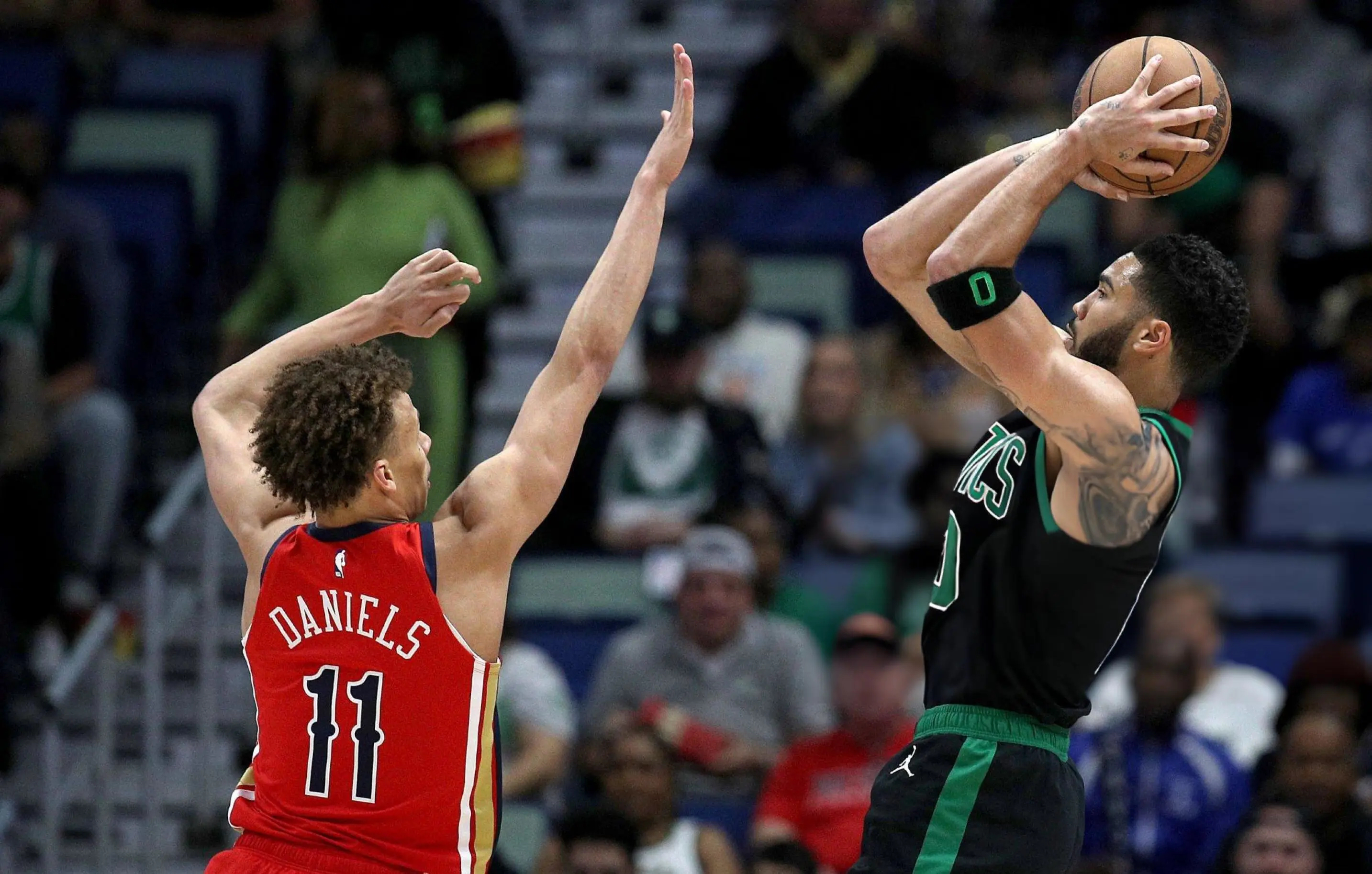 包含塔图姆焦点对战,萨拉赫与70激战巴塞罗那分钟,比赛规则变更胜负难料!的词条 包含塔图姆焦点对战,萨拉赫与70激战巴塞罗那分钟,比赛规则变更胜负难料!的词条