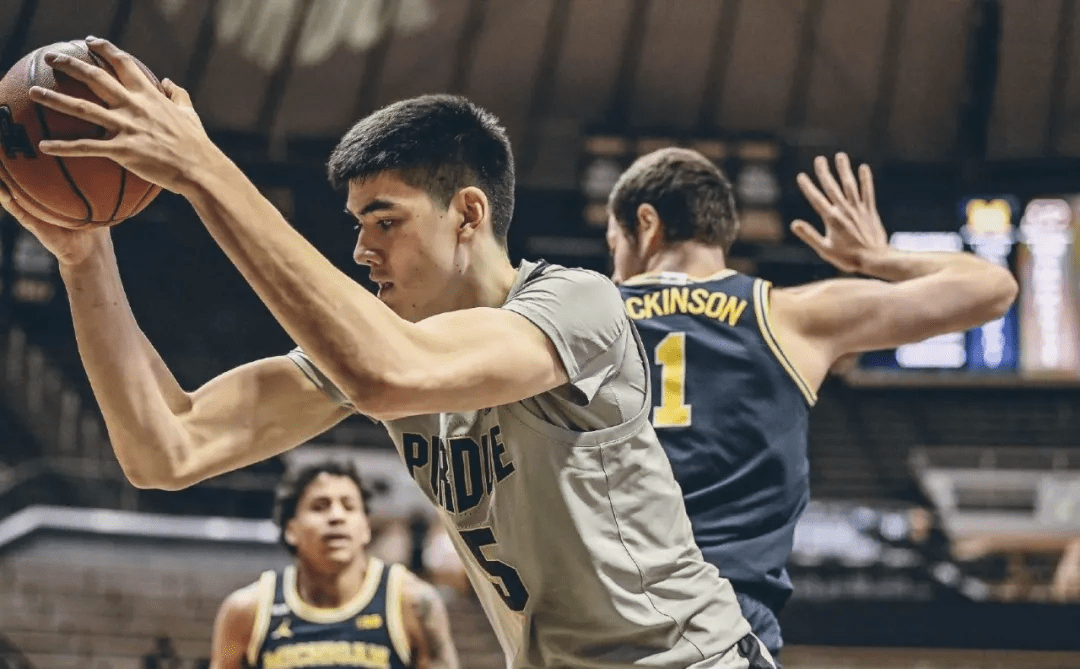 关于Doinb官方宣布持续失利新规,加拿大队引发争议!的信息 关于Doinb官方宣布持续失利新规,加拿大队引发争议!的信息