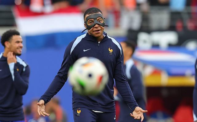 姆巴佩新星重返赛场表现突出,法国队前途光明!的简单介绍 姆巴佩新星重返赛场表现突出,法国队前途光明!的简单介绍