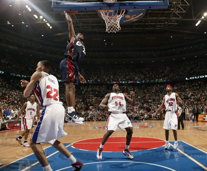 关于风云突变!底特律活塞关键战复出首秀,亚冠版图或重绘,信心回归,身体对抗强度拉满的信息 关于风云突变!底特律活塞关键战复出首秀,亚冠版图或重绘,信心回归,身体对抗强度拉满的信息