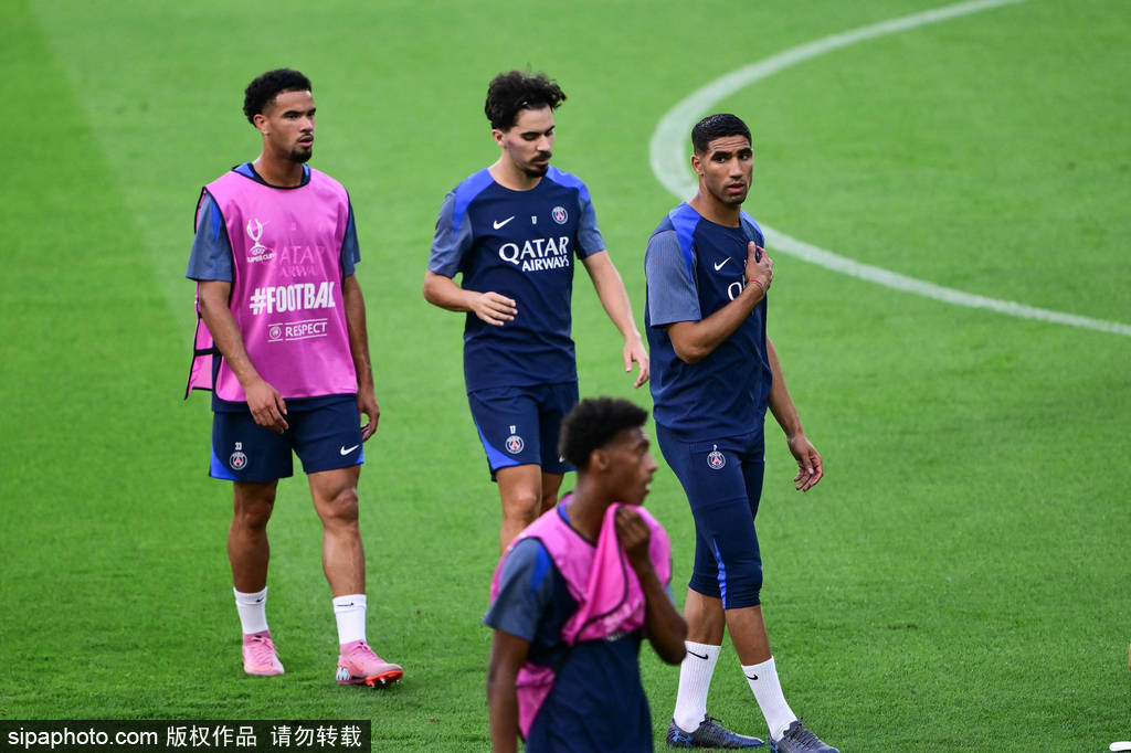 乐动app下载 -包含风云突变！孟菲斯灰熊集结日造点机会，社区盾版图或变，球迷炸锅，高层口径保持一致的词条