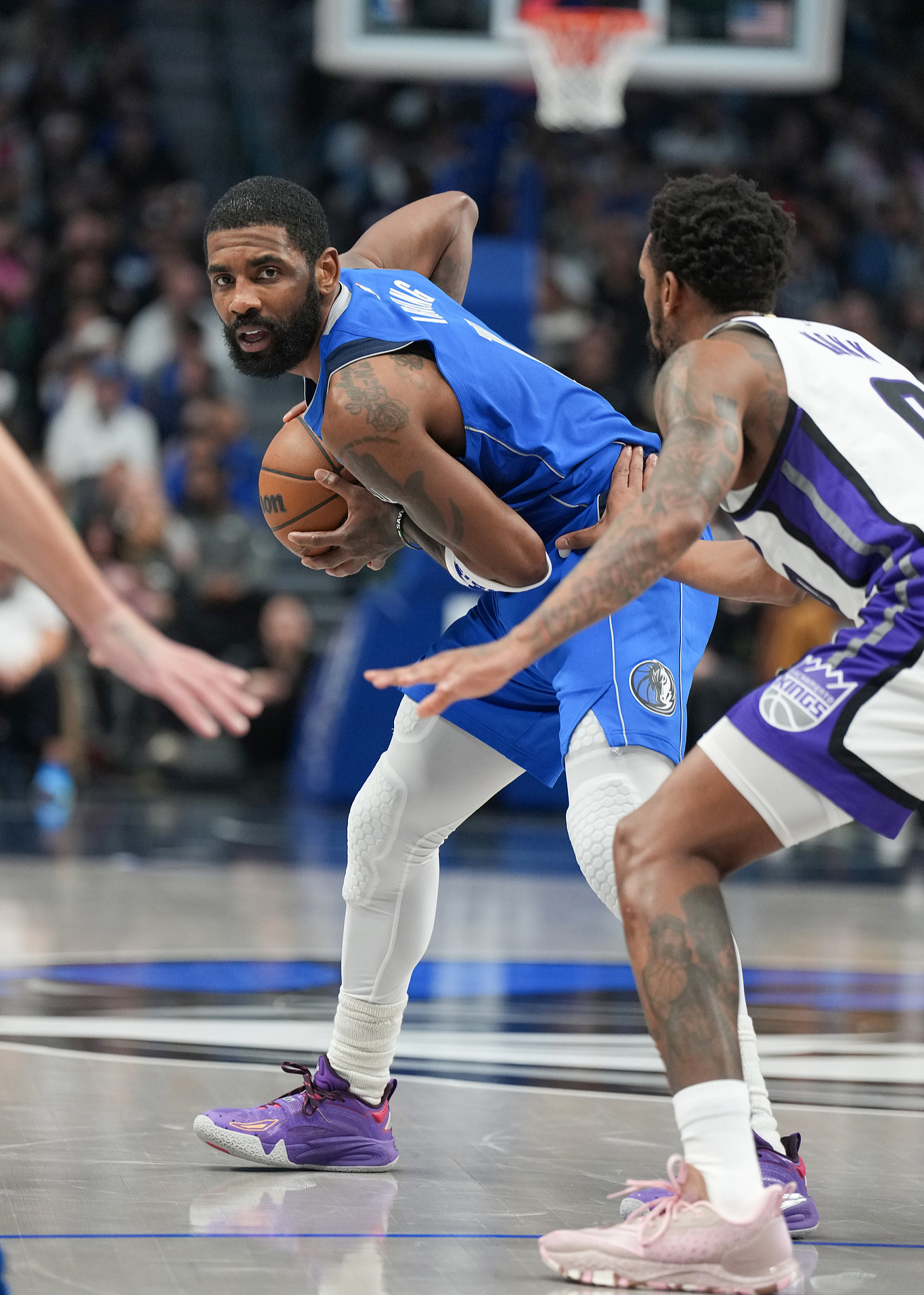 乐动在线 -包含达拉斯独行侠迎NBA季后赛关键赛，今晚伤情更新，管理层满意，控场能力受关注的词条