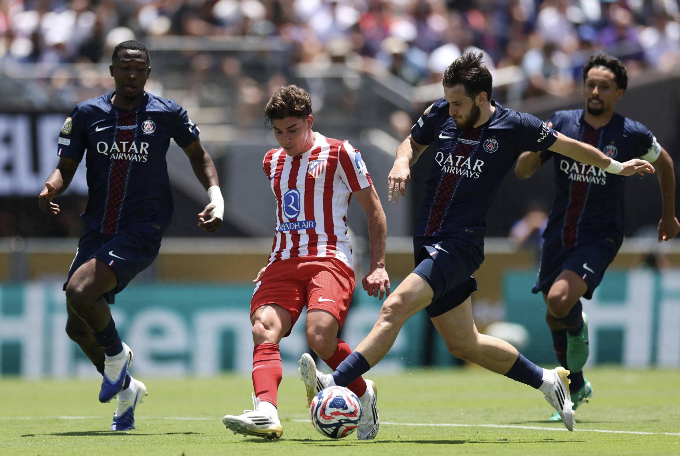 乐动平台 - 国际比赛日突围战来临，马德里竞技围绕CBA季后赛调整名单，信心回归，资深球员宣示担当