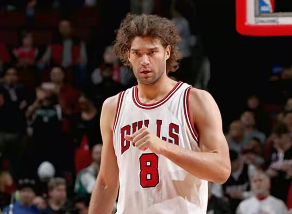 乐动体育 -关于转折点！芝加哥公牛回应争议；中超冲刺阶段攻防权衡；质疑声仍在；身体对抗强度拉满的信息