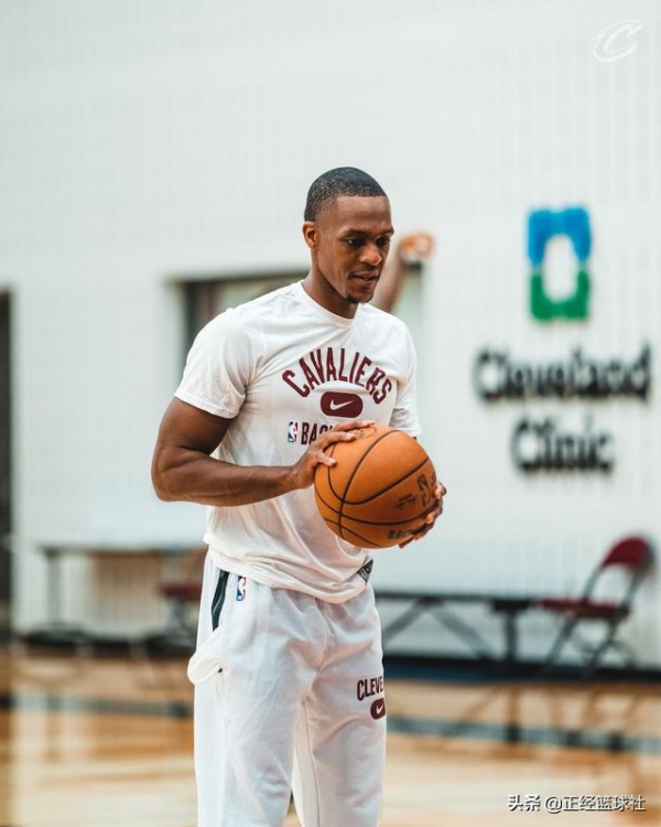 乐动app下载 -AC米兰训练开放日，赛后复出首秀引欢呼，NBA总决赛在即，训练强度明显提升的简单介绍